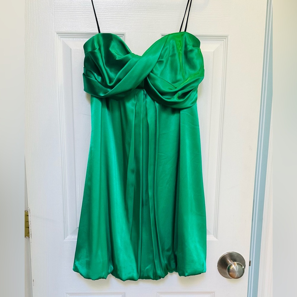 Go Jane Elegant Green Strapless Dress